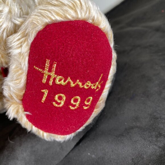 Harrod's 1999 Christmas Bear with Tags, Vintage Harrods of Knightsbridge Bear - Picture 11 of 11